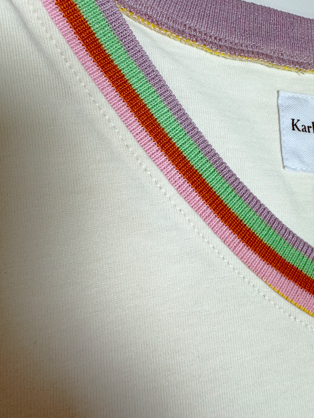 Women’s Peggy V-Neck